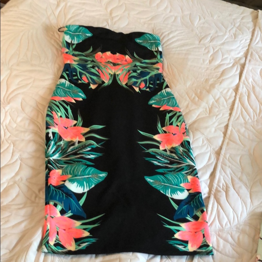 Express Strapless Dress